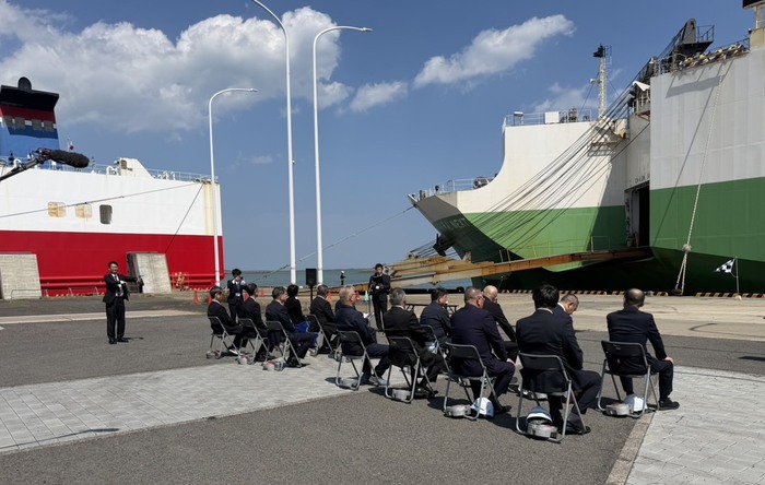 「うりずんNEXT」が宮崎港へ初寄港しました