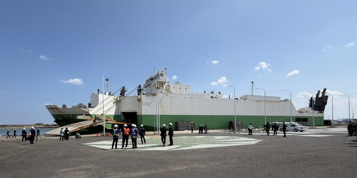 「うりずんNEXT」が宮崎港へ初寄港しました